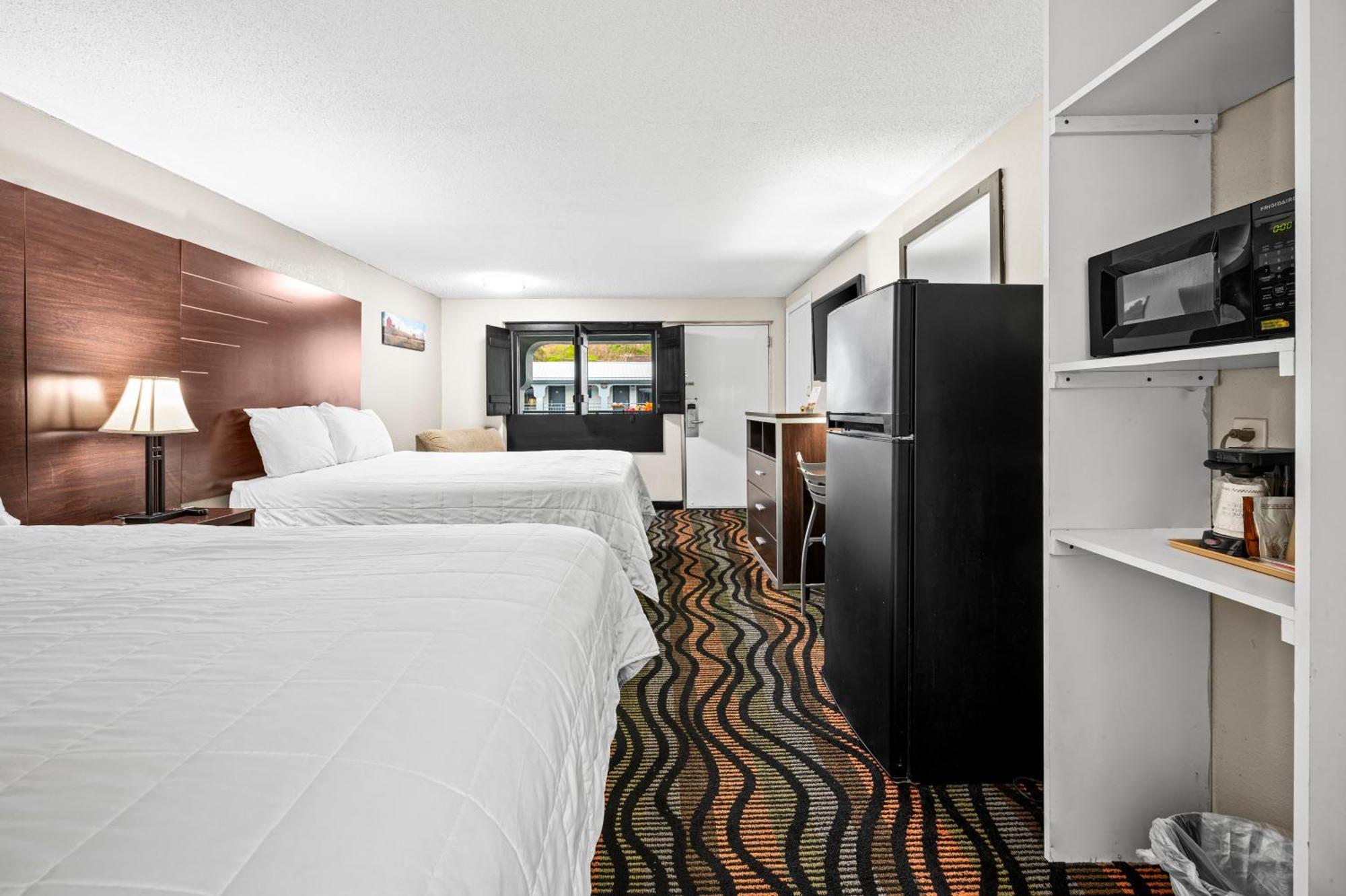 Country Town N' Suites Гатлинбург Экстерьер фото